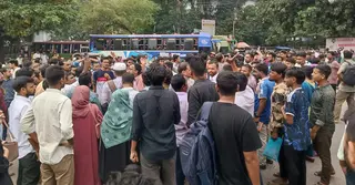 যুব উন্নয়ন কর্মকর্তা নিয়োগে প্রশ্নফাঁস; মহাপরিচালকের পদত্যাগ দাবি পরীক্ষার্থীদের